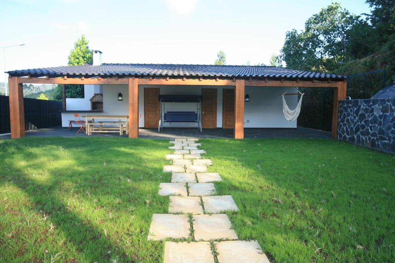 Casa Ribeira De Pera Villa Castanheira de Pera Eksteriør billede
