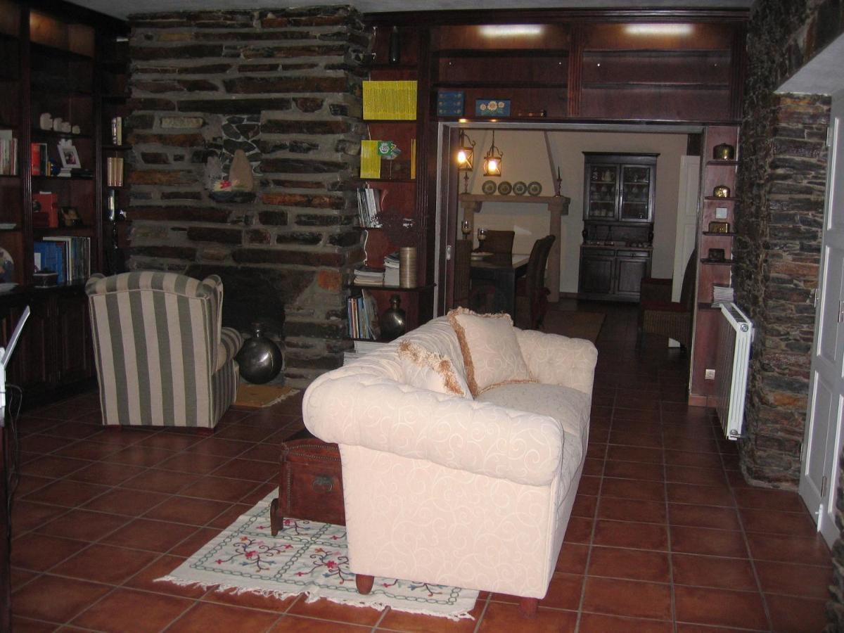 Casa Ribeira De Pera Villa Castanheira de Pera Eksteriør billede