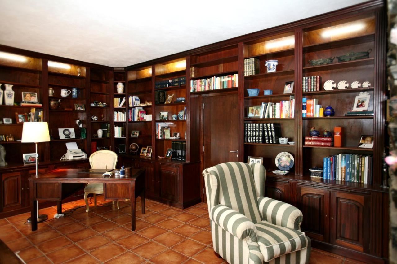 Casa Ribeira De Pera Villa Castanheira de Pera Eksteriør billede