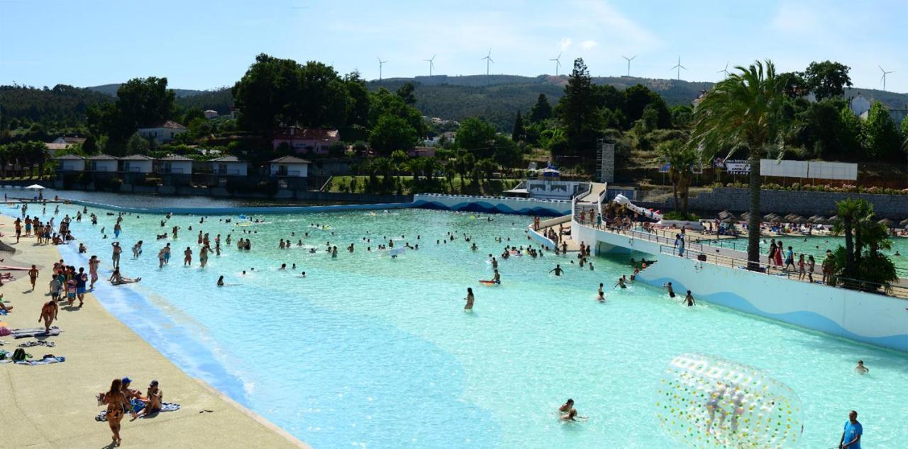 Casa Ribeira De Pera Villa Castanheira de Pera Eksteriør billede